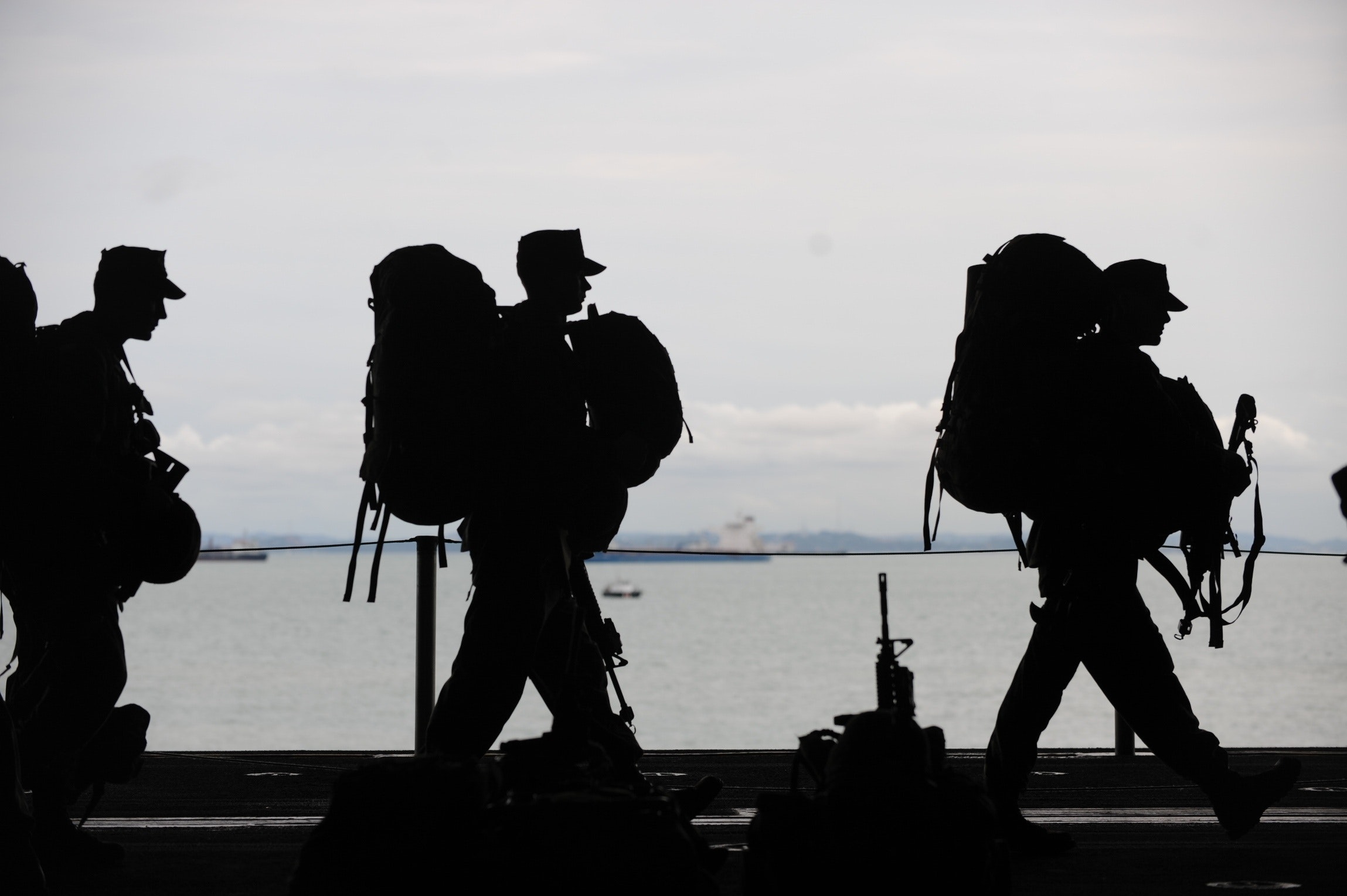us-marines-on-deck